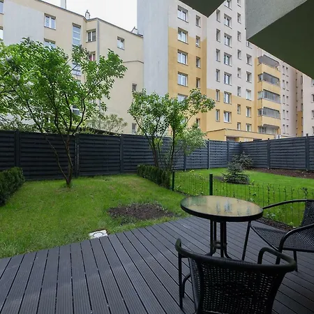 Shortstaypoland Chlodna Apartment *